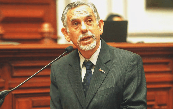 Roberto Sánchez aseguró que Pedro Francke manejaría la economía en su gobierno: Ambos afirmaron querer correr a Julio&nbsp;Velarde
