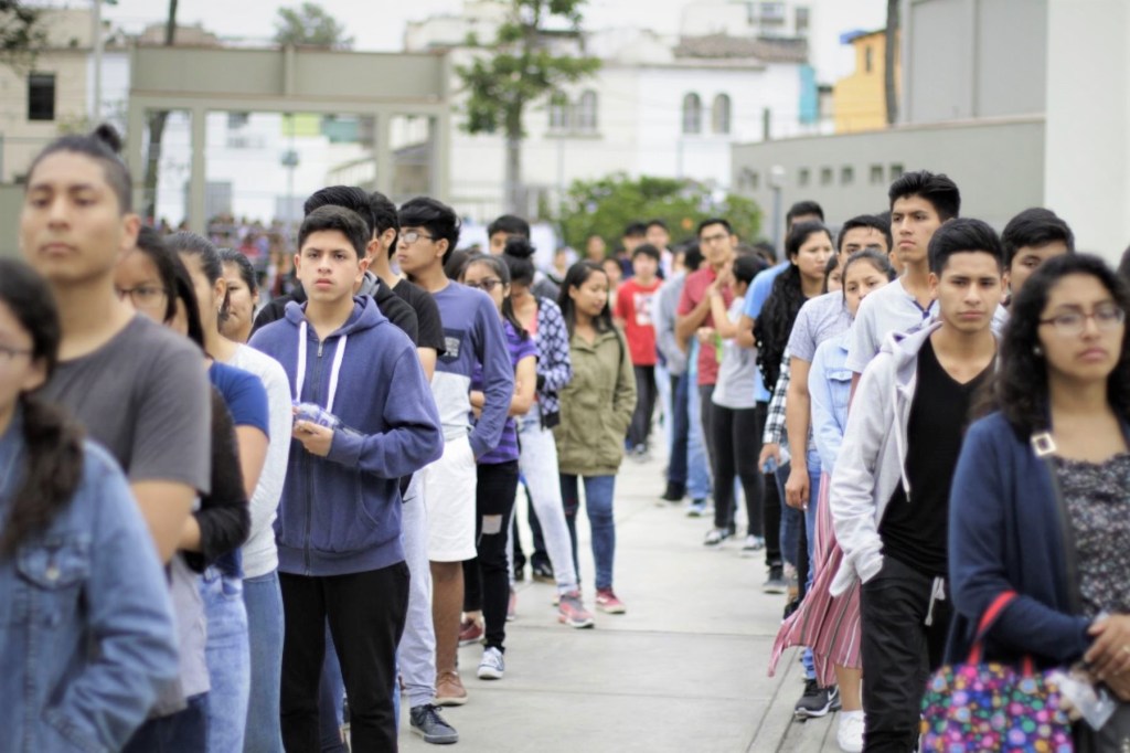 Reducir la pobreza en el Perú exige más empleo formal, advierten&nbsp;especialistas